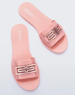 Babe M Chic