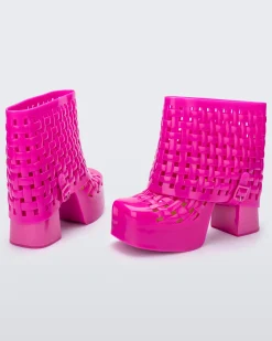 Clog Boot