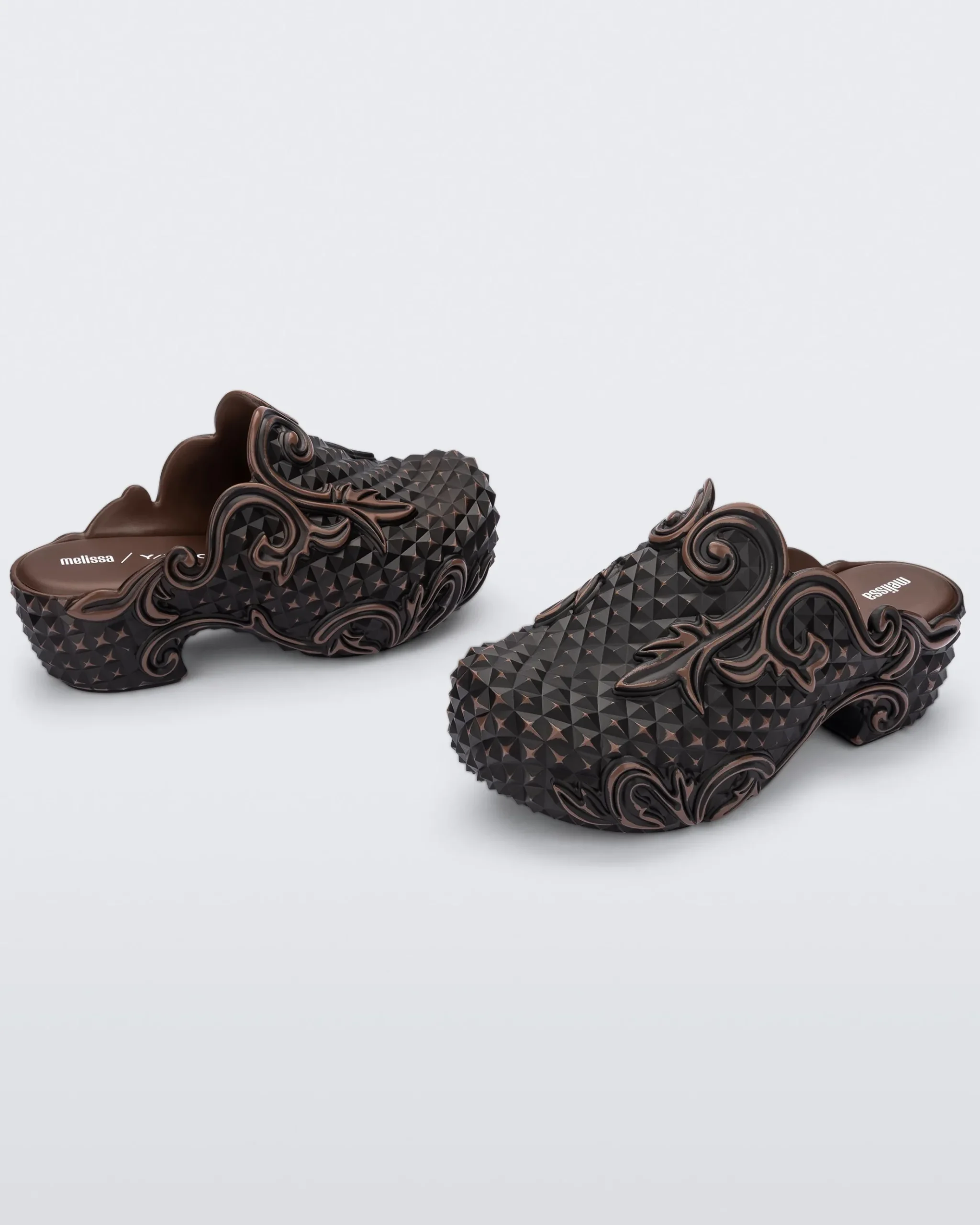 Court Clog
