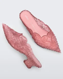 Court Shoe