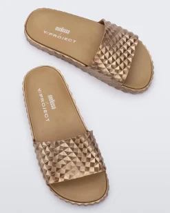 Court Slide