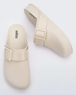 Cozy Clog