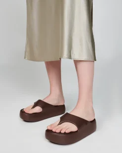 Free Platform Thong